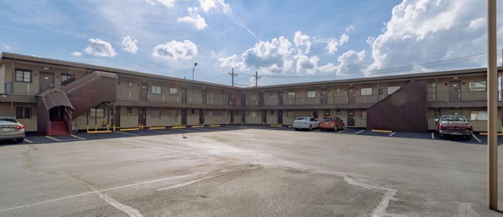 Dubois Manor Motel Exterior foto